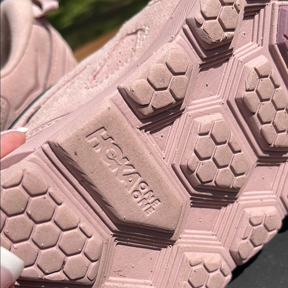 Hoka one on onePink Athletic Sneakers with Textured Fabric - Picture 4 of 7